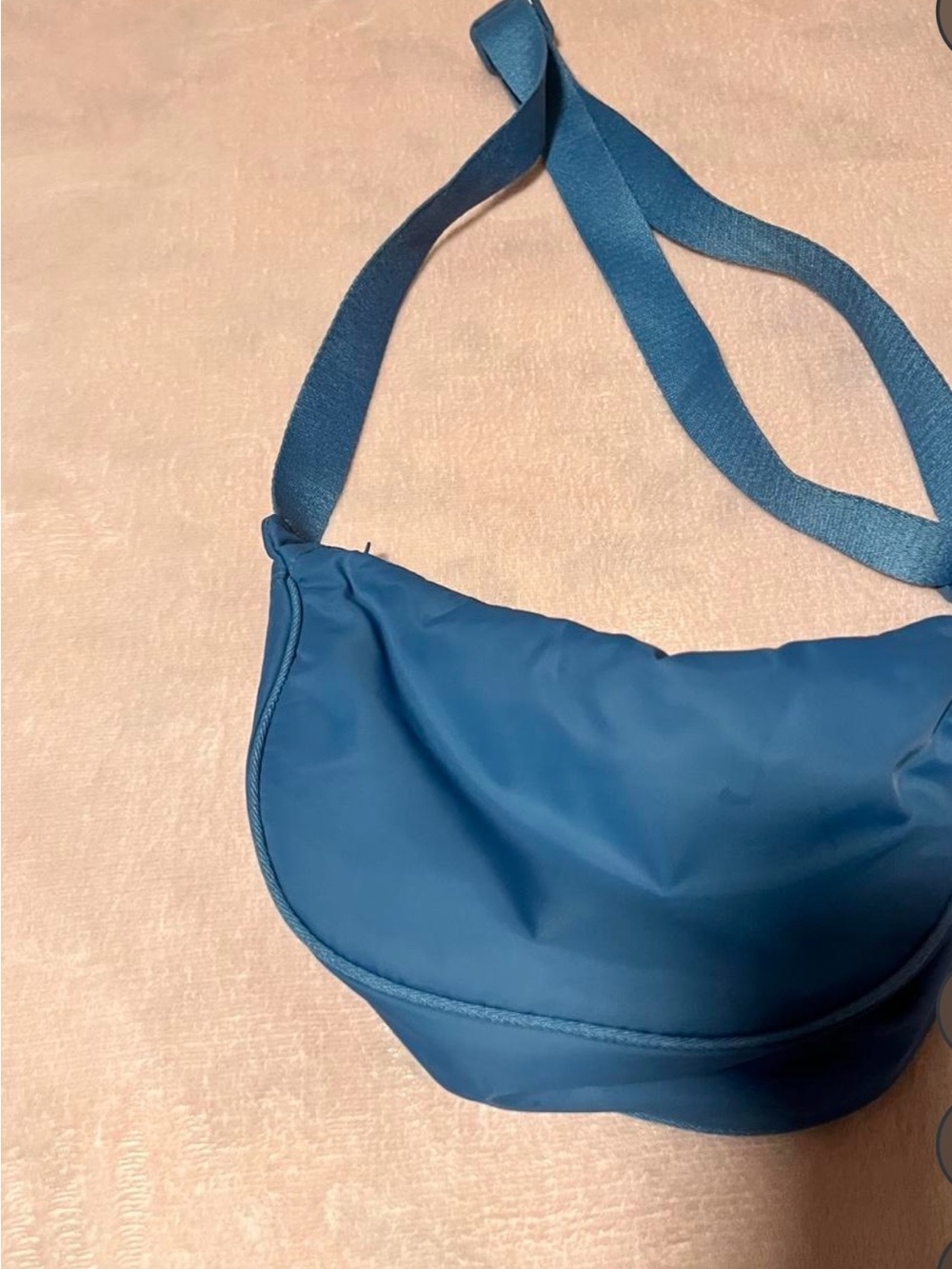 Blue Women's Crossbody Shoulder Bag - Unbranded